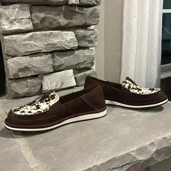 Ariat Cruiser Cow Print Chocolate Chip,Suede, Spotted Hair,EVA midsole,Duratread - Picture 7 of 11